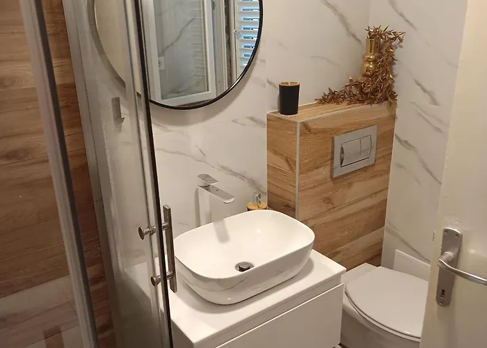 Leonora * דוברובניק